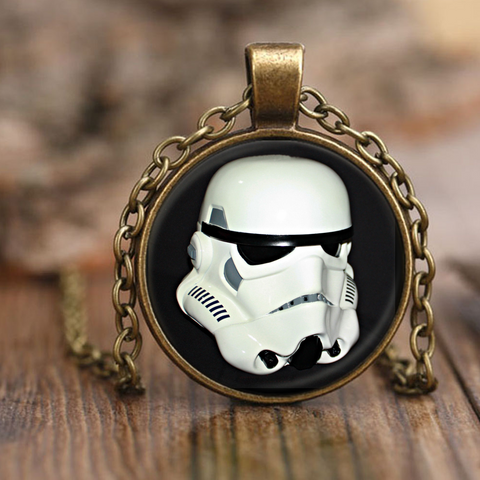 test necklace - trooper