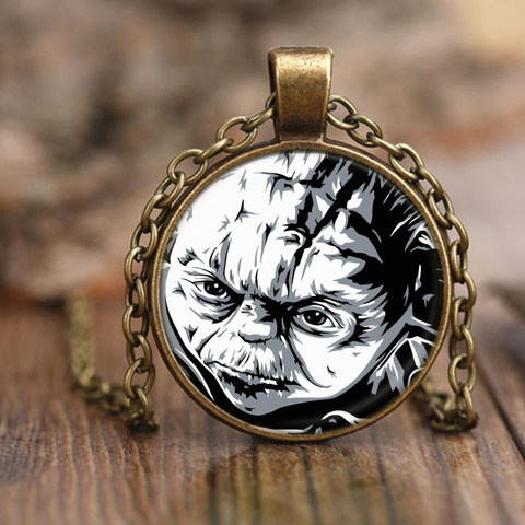 test necklace - yoda