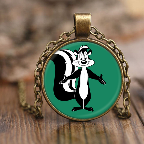 test necklace skunk